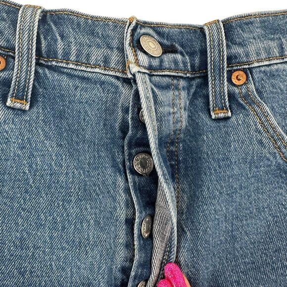 Levis 501 Button Fly Blue Jean Shorts Womens Size 29 Waist Cut Offs Medium Wash - Picture 6 of 7